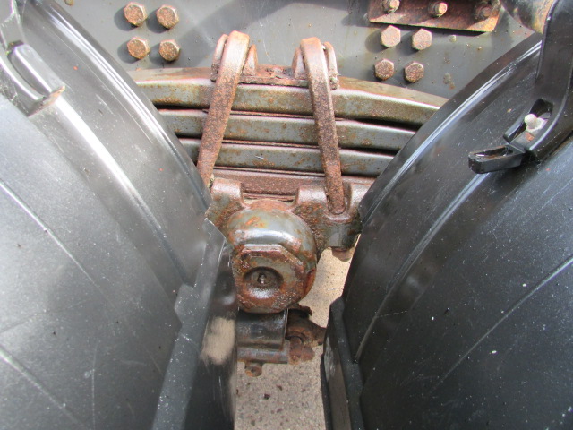 Vehicle Photo 9